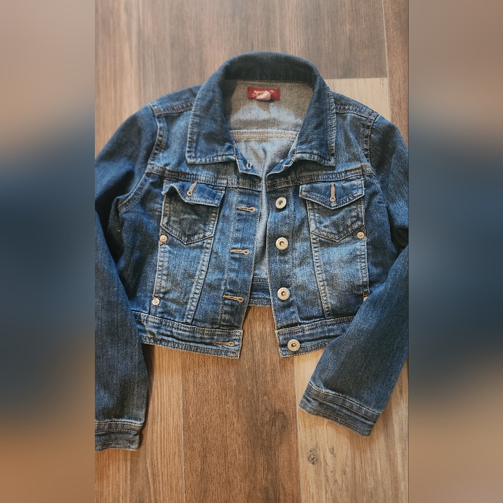 Girls jean jacket in size 8